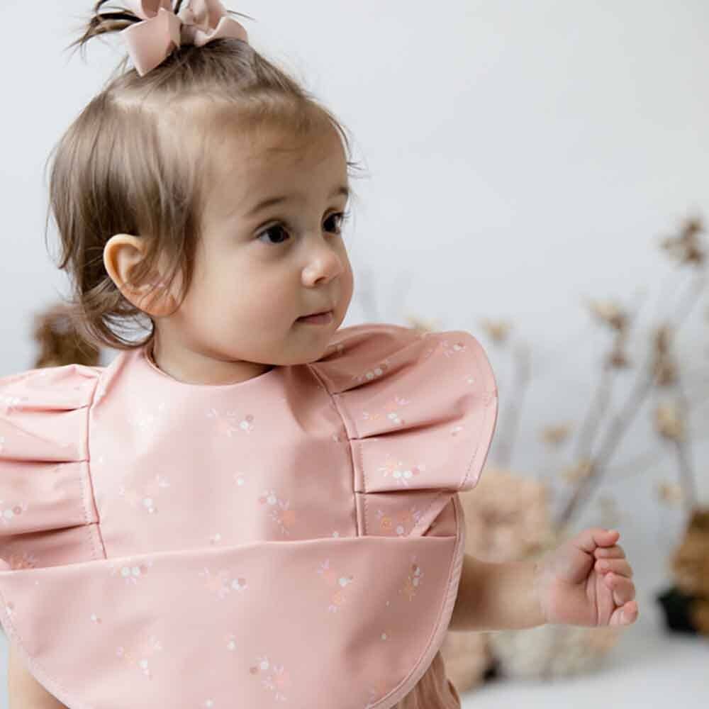 Daisy Frill Snuggle Bib